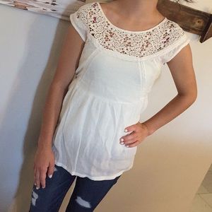 NWT white top